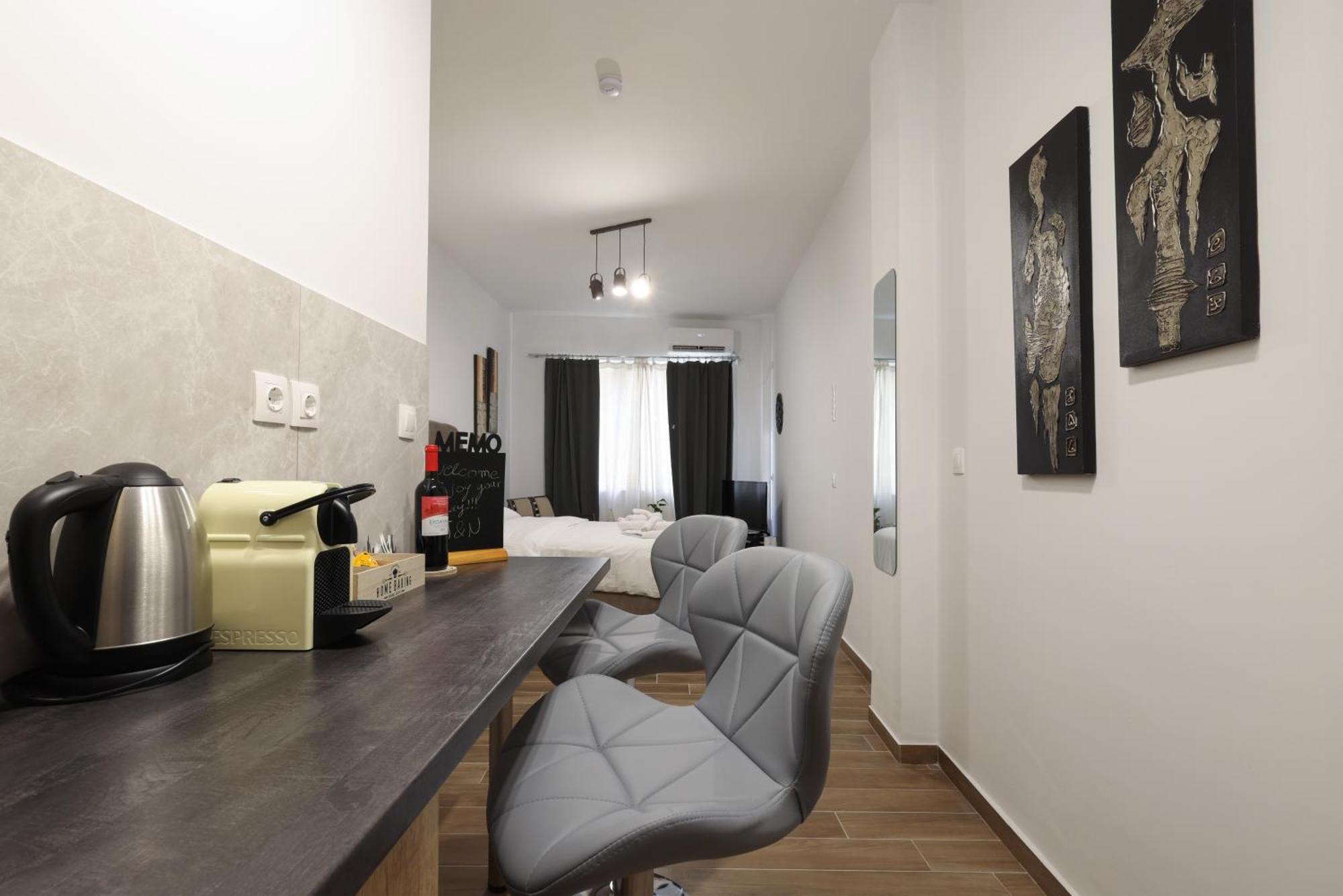 J&n Monastiraki Apartamento